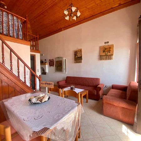Villa Afroditi Халки Экстерьер фото